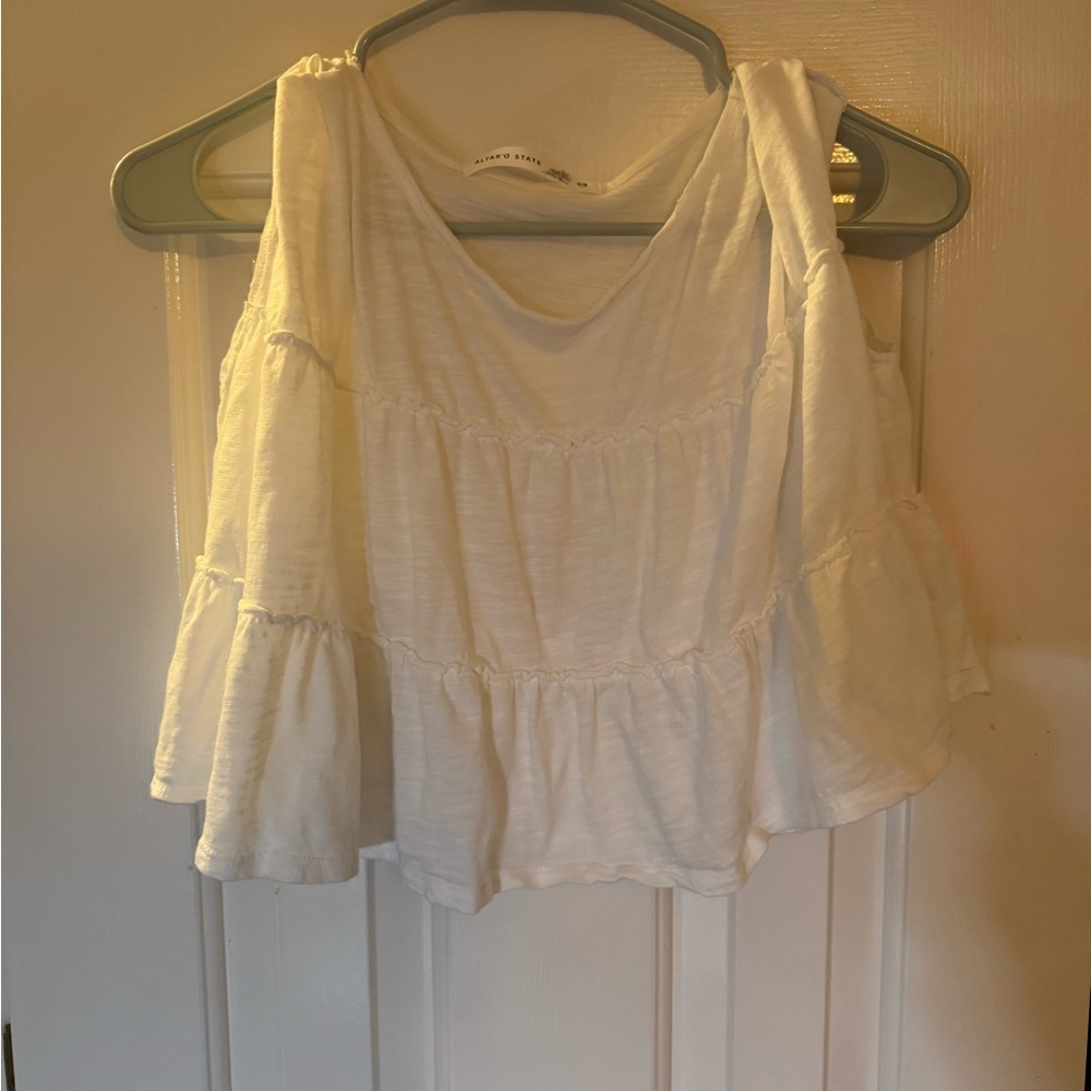 Altar’d State Women’s Solid White Ruffle Top Size 2XS